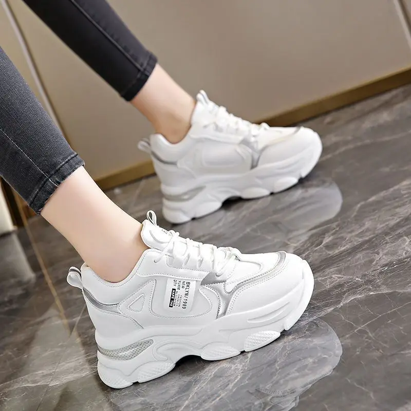 Sepatu Kets Ultra Ringan Sol T - Ultragear Running ulasan dan harga